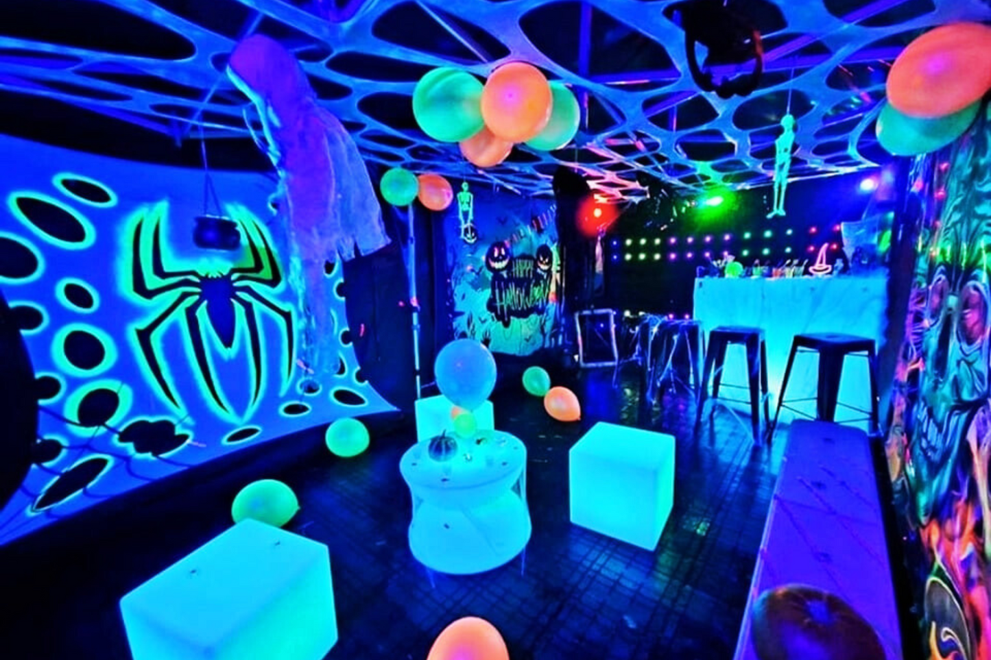 UV Halloween Party Tent Décor Theme