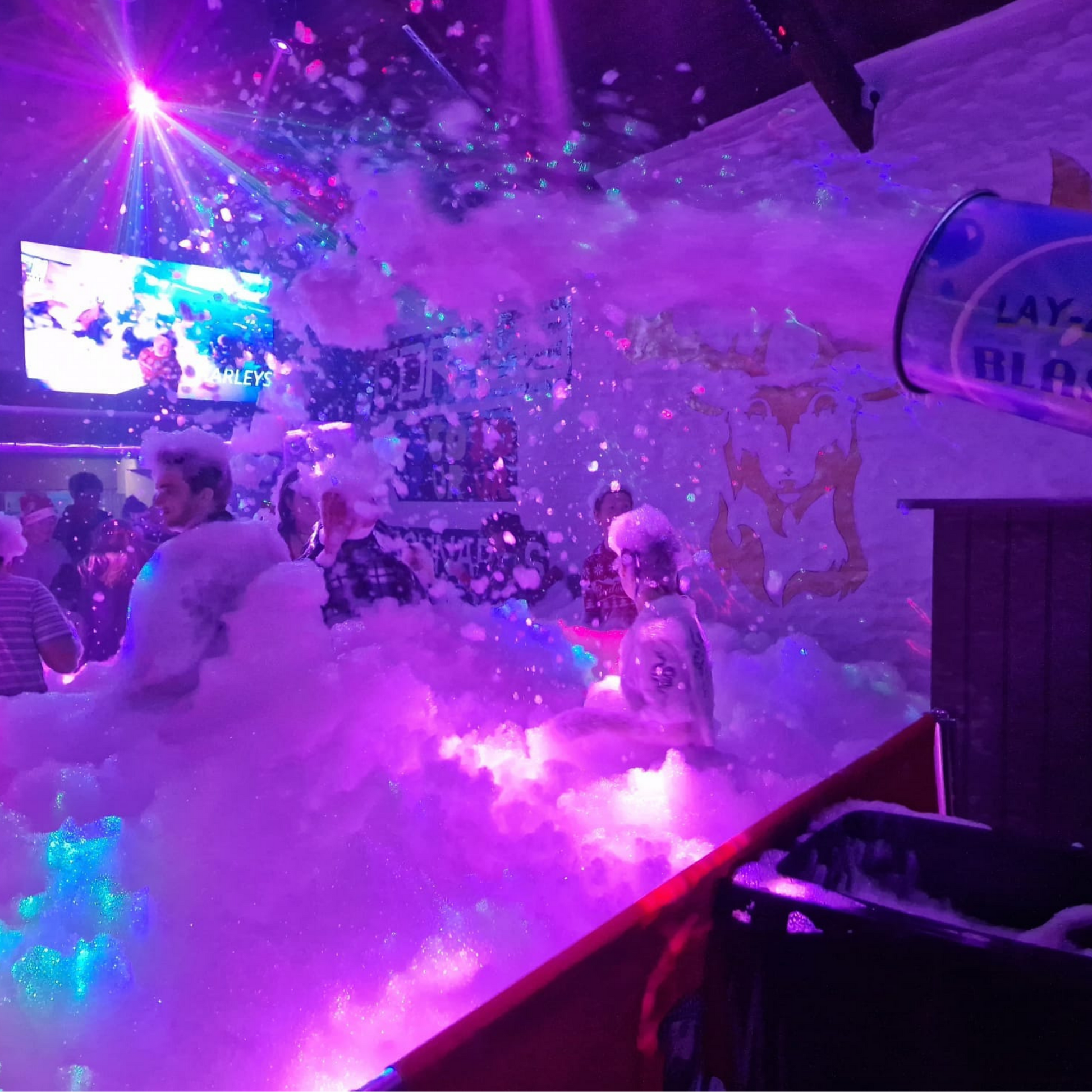 Foam party For nightclubs in the UK