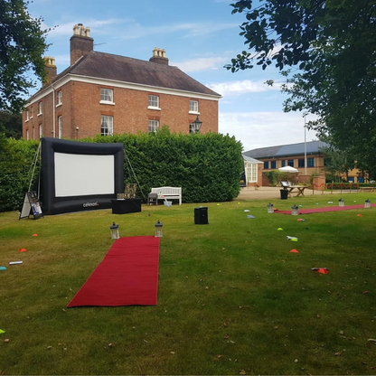 Giant inflatable cinema screen & projector hire Midlands UK