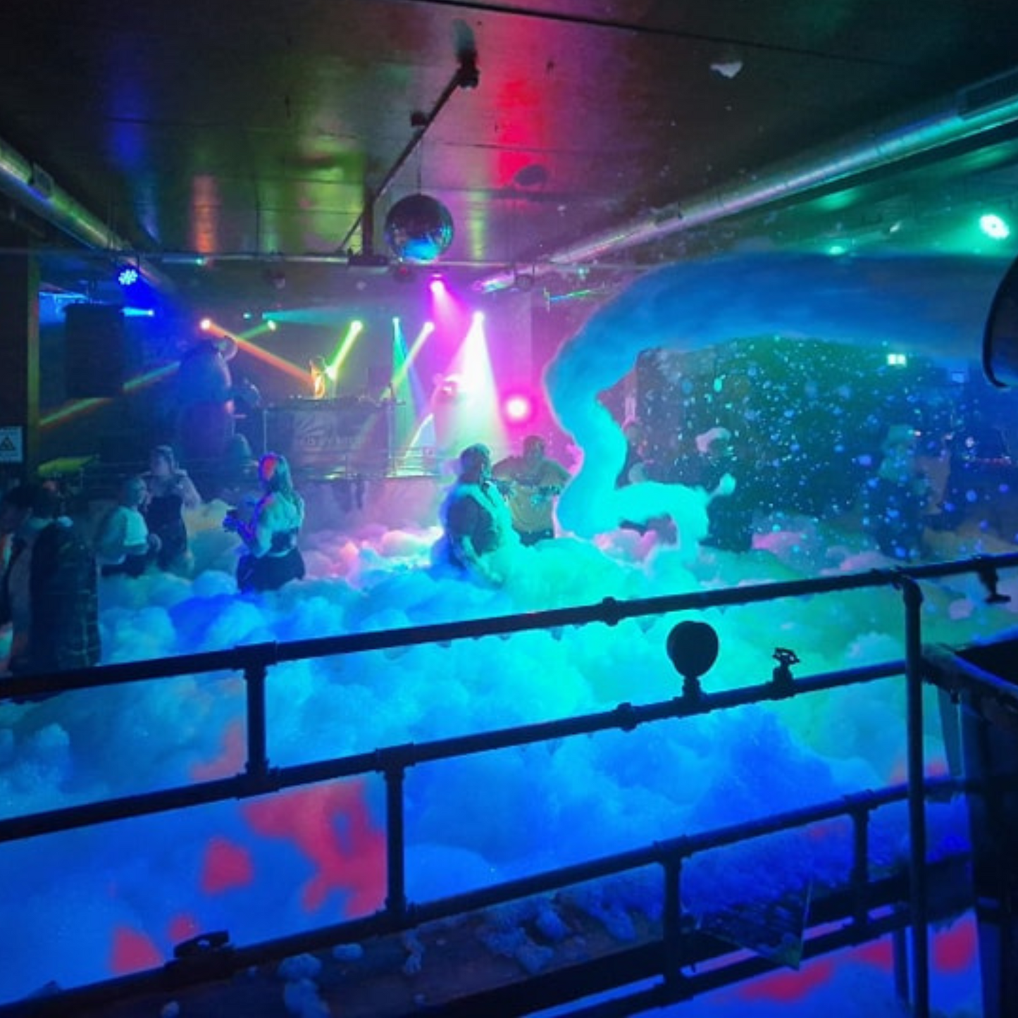 Foam party For nightclubs in the UK