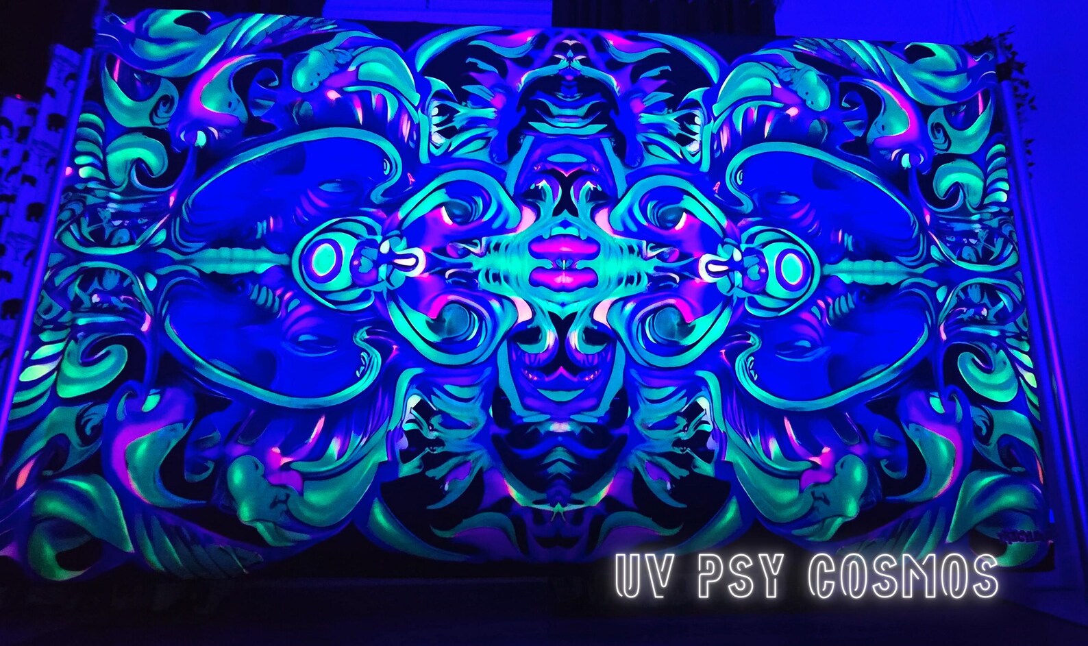 Uv psychedelic trippy neon tapestry wall hanging